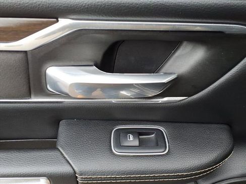 Certified 2022 RAM 1500 Laramie image 14