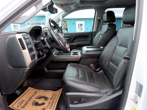 Used 2019 GMC Sierra 3500 Denali w/ Duramax Plus Package image 23