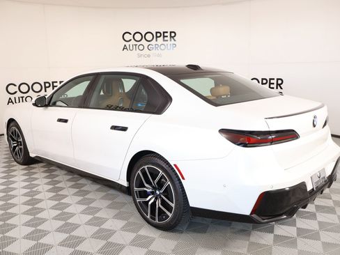 Used 2023 BMW 740i w/ Parking Assistance Package image 24