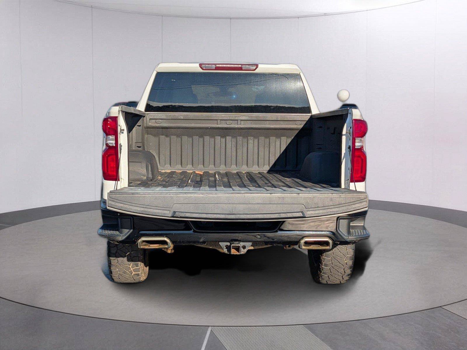 Used 2021 Chevrolet Silverado 1500 Custom Trail Boss w/ Safety Confidence Package AWD/4WD image 8
