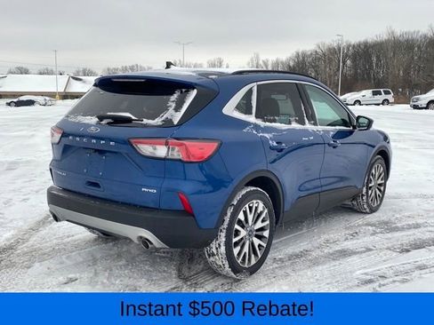 Used 2022 Ford Escape Titanium image 3