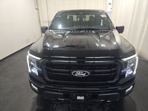 Used 2024 Ford F150 Lariat AWD/4WD image 2