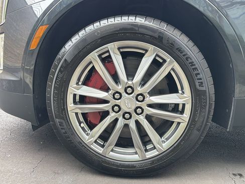 Certified 2023 Cadillac XT5 Sportv image 11