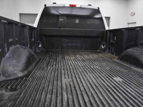 Used 2024 Ford F250 XLT image 13