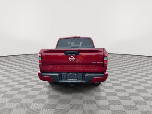 Certified 2024 Nissan Frontier SL AWD/4WD image 10
