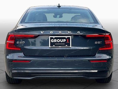 Used 2024 Volvo S60 B5 Core AWD/4WD image 4