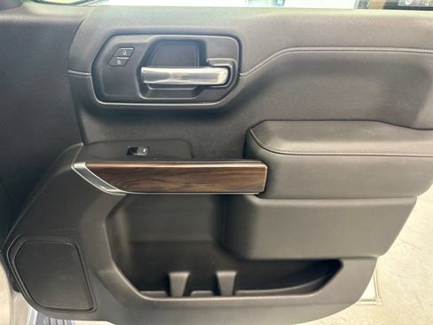 Used 2019 GMC Sierra 1500 SLT w/ SLT Premium Package AWD/4WD image 28