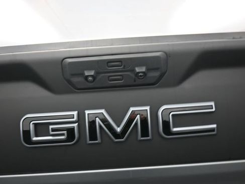 Used 2023 GMC Sierra 1500 AT4 w/ Technology Package image 24