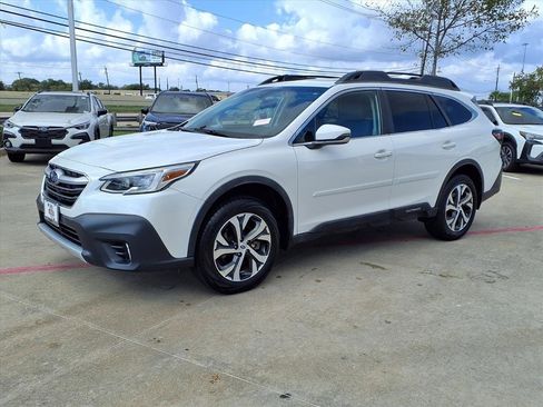 Used 2021 Subaru Outback Limited image 22