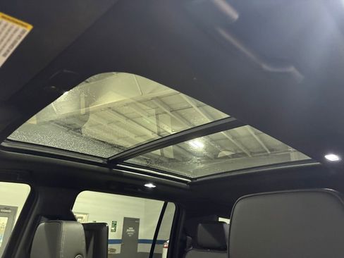 Used 2023 GMC Yukon XL Denali w/ Denali Reserve Package AWD/4WD image 20