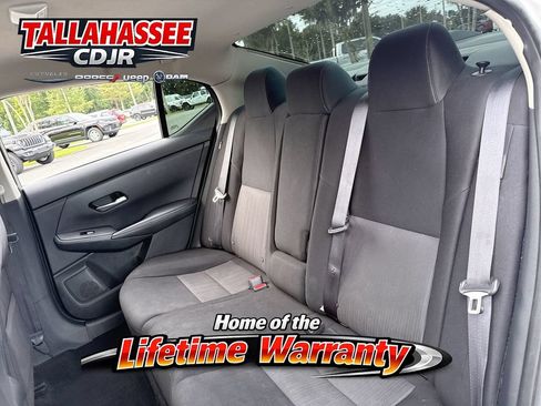 Used 2022 Nissan Sentra SV FWD image 23