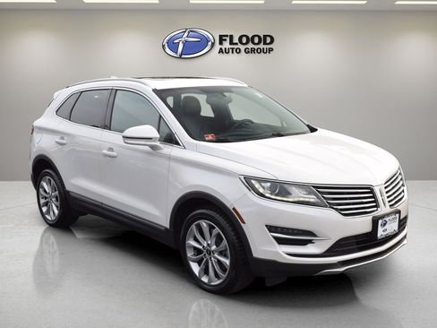 Used 2017 Lincoln MKC Select w/ Select Plus Package AWD/4WD image 1
