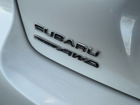 Used 2024 Subaru Crosstrek 2.0i Premium AWD/4WD image 6
