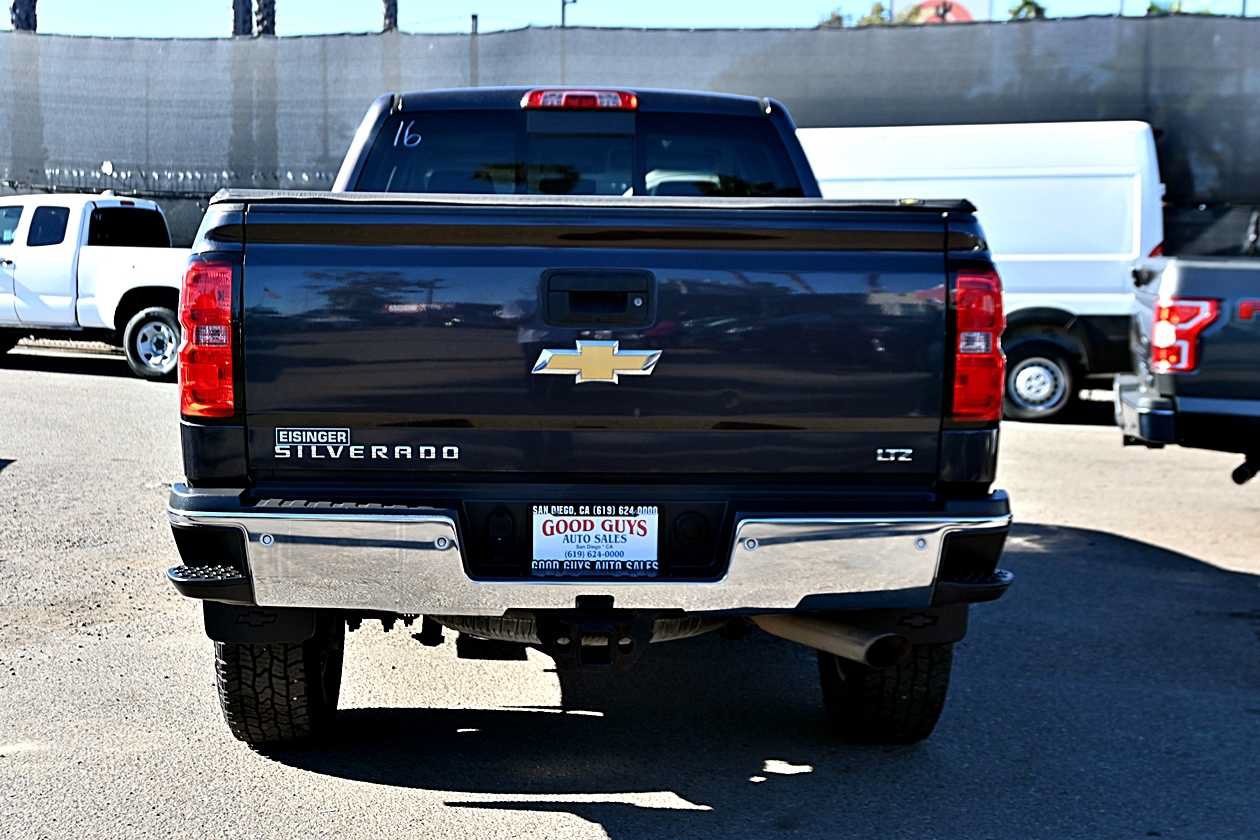 Used 2015 Chevrolet Silverado 3500 LTZ w/ LTZ Plus Package AWD/4WD image 6
