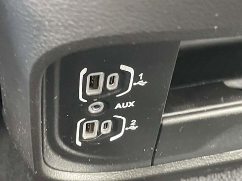 Used 2024 RAM 2500 Big Horn w/ Bed Utility Group image 20