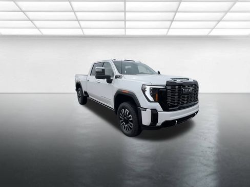 Used 2025 GMC Sierra 2500 Denali Ultimate image 12