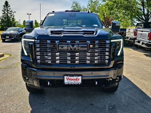 New 2026 GMC Sierra 2500 Denali Ultimate w/ Snow Plow Prep/Camper Package AWD/4WD image 4