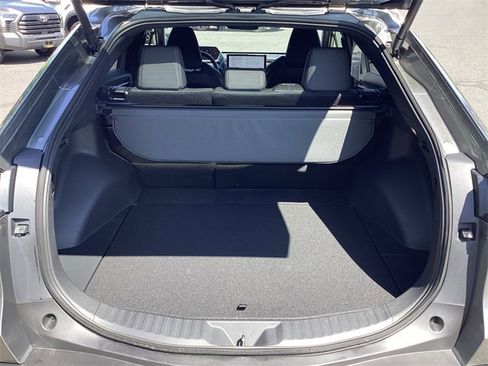 Used 2025 Toyota bZ4X FWD image 26