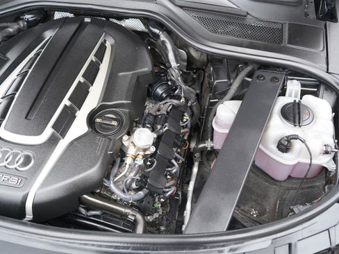 Used 2016 Audi A8 L 4.0T w/ Driver Assistance Package image 82