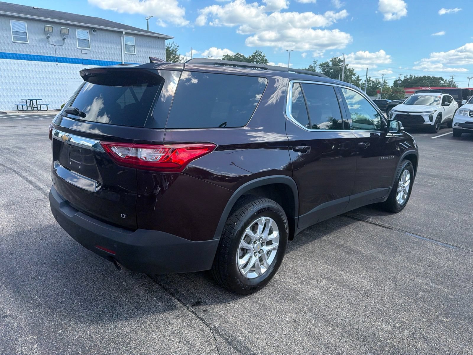 Used 2020 Chevrolet Traverse LT w/ LPO, Floor Liner Package AWD/4WD image 5