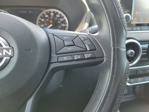 Used 2024 Nissan Sentra S FWD image 18