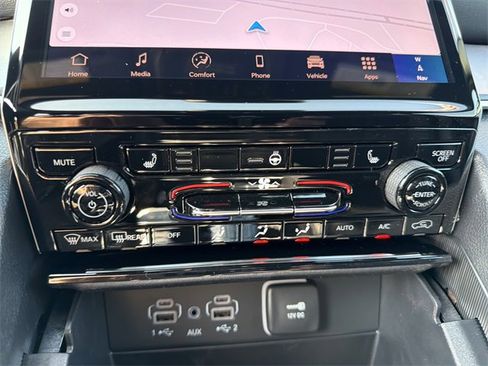 New 2025 Jeep Grand Cherokee Limited image 30