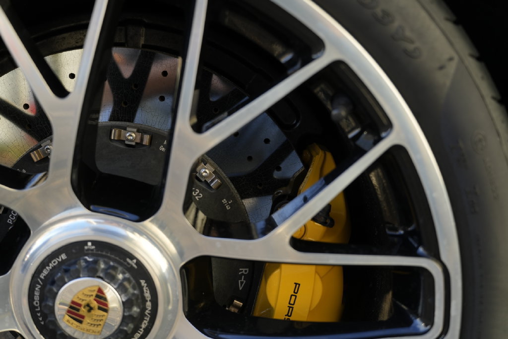 Used 2014 Porsche 911 Turbo S AWD/4WD image 39