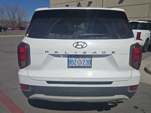 Used 2021 Hyundai Palisade SEL w/ Premium Package image 4