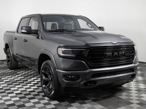 Used 2023 RAM 1500 Limited w/ Night Edition image 10