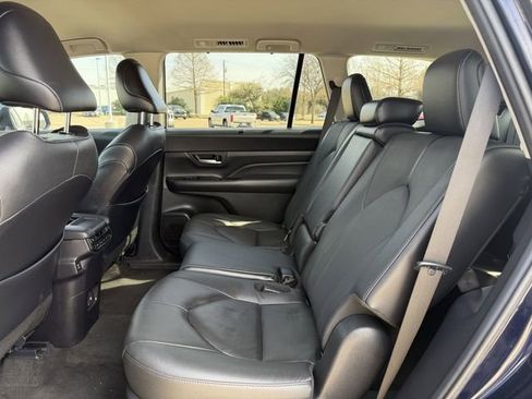 Certified 2024 Toyota Grand Highlander Limited image 28