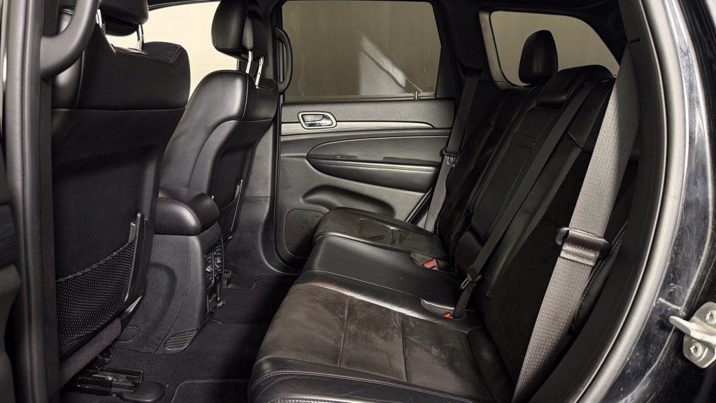 Used 2019 Jeep Grand Cherokee Altitude AWD/4WD image 31