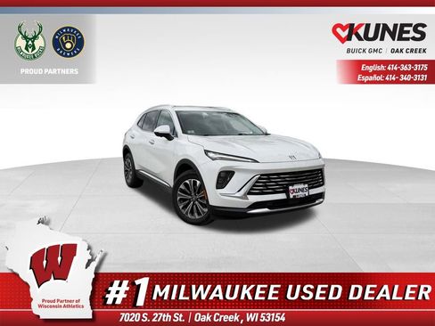 Used 2024 Buick Envision Preferred AWD/4WD image 1