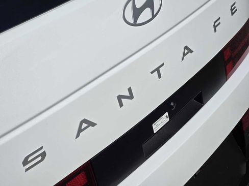 Certified 2026 Hyundai Santa Fe SEL FWD image 10