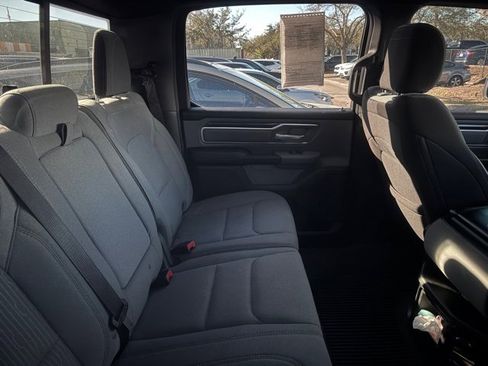 Used 2022 RAM 1500 Big Horn image 4