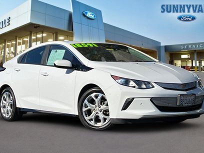 Used 2018 Chevrolet Volt Premier w/ Driver Confidence Package