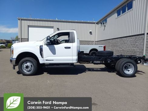 New 2026 Ford F350 XL w/ XL Chrome Package AWD/4WD image 6