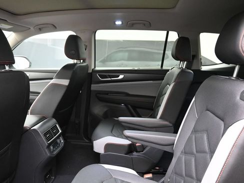 New 2026 Volkswagen Atlas Peak Edition AWD/4WD image 20
