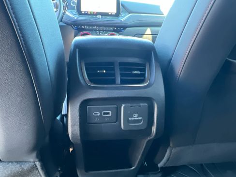 Used 2025 Chevrolet Blazer RS w/ Driver Confidence II Package image 39