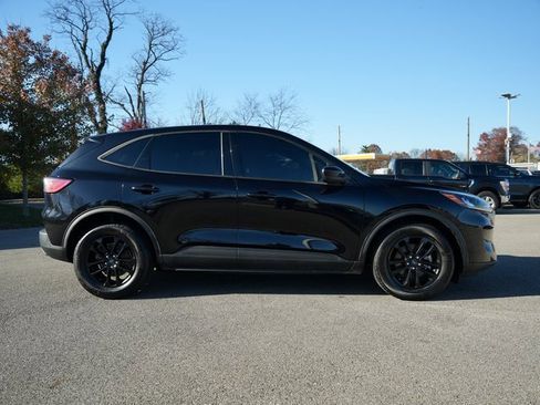 Used 2020 Ford Escape SE Sport image 7