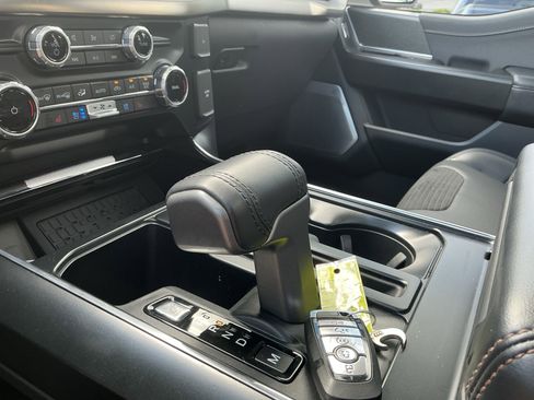 Used 2023 Ford F150 Raptor w/ Raptor Carbon Fiber Package image 25