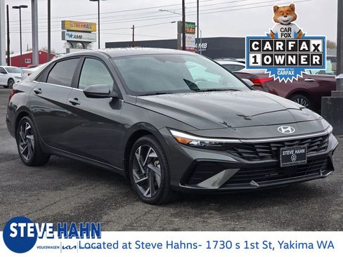 Used 2024 Hyundai Elantra SEL w/ Convenience Package image 7