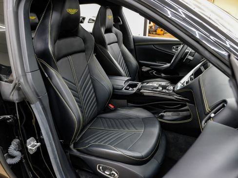 Used 2023 Aston Martin DBX 707 image 38