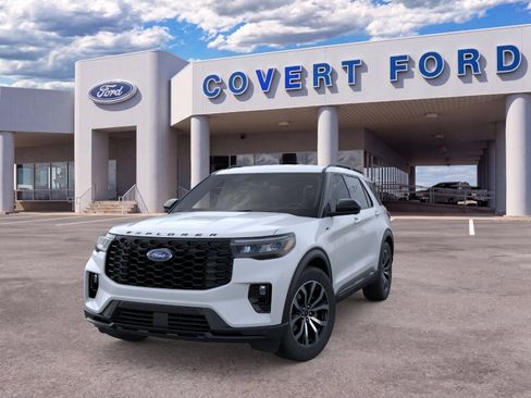New 2026 Ford Explorer ST-Line RWD image 2