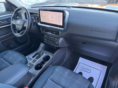 New 2025 Ford Bronco Sport Heritage w/ Convenience Package AWD/4WD image 17