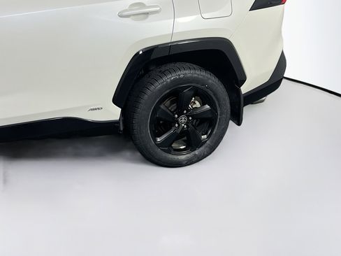 Used 2021 Toyota RAV4 XSE image 29