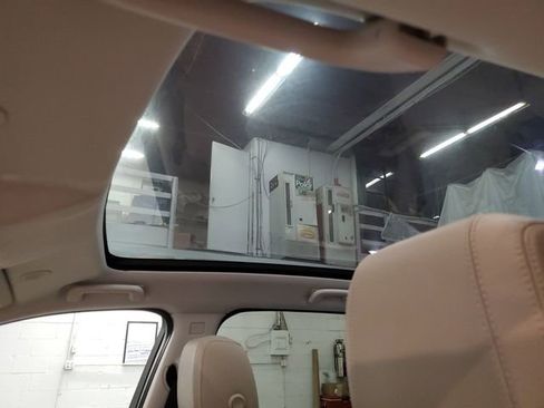 Used 2021 Land Rover Discovery Sport S image 24