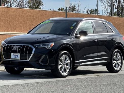 Used 2022 Audi Q3 2.0T Premium Plus w/ Premium Plus Package AWD/4WD image 8