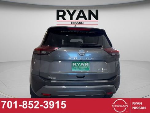 Used 2023 Nissan Rogue SL w/ SL Premium Package AWD/4WD image 4