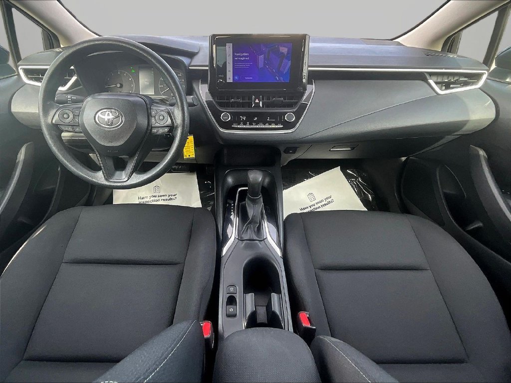 Used 2024 Toyota Corolla LE FWD image 8