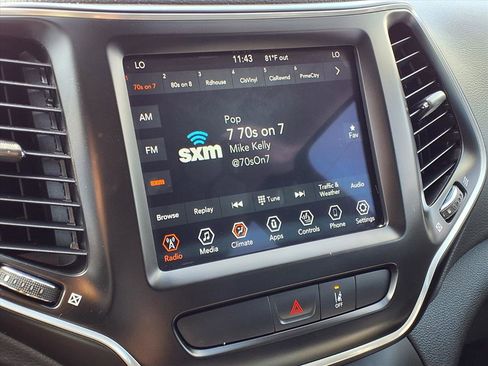 Used 2022 Jeep Cherokee Latitude Lux image 4